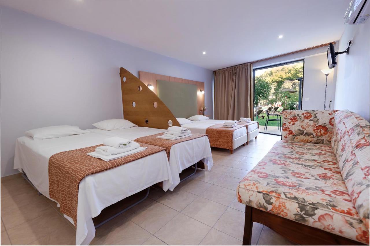Hotel Punta Exteriör bild