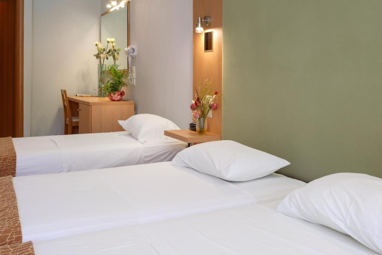 Hotel Punta Exteriör bild